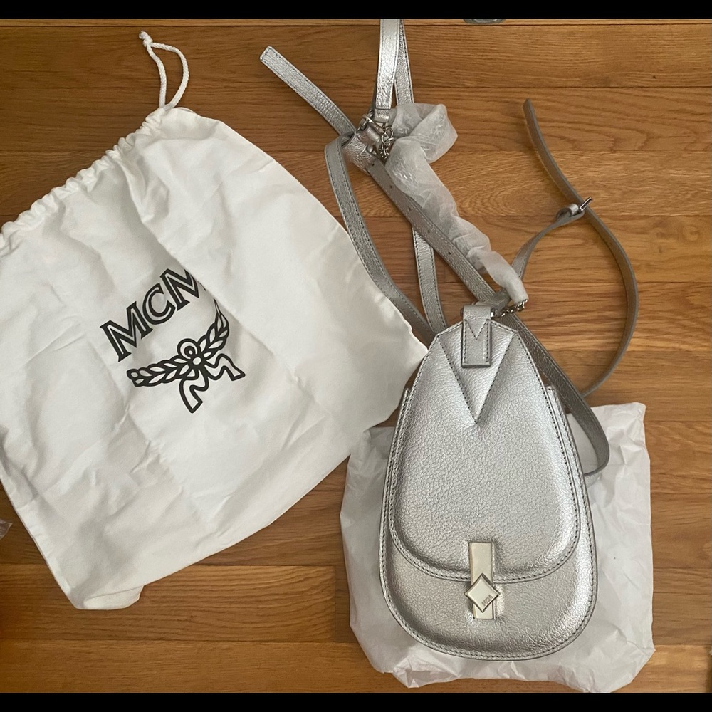 MCM Milano Chain belt bag.